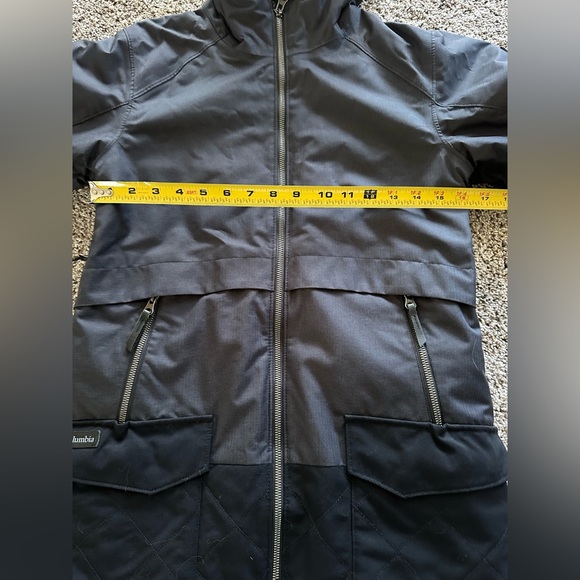 Columbia Hooded Jacket - Picture 5 of 8
